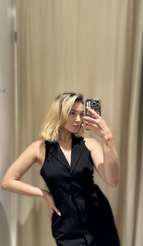 632569703|EMMA|Chica