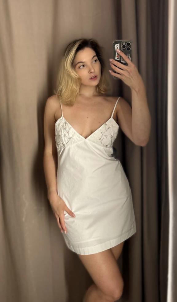 632569703|EMMA|Chica