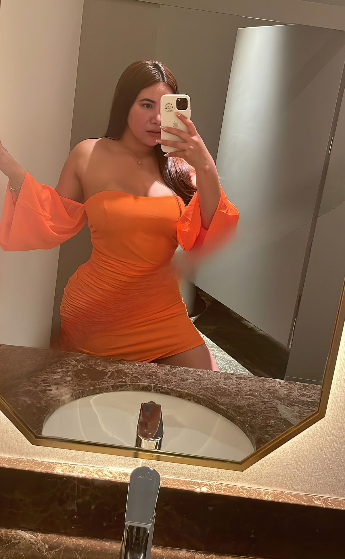 652914058|AGATHA|Chica