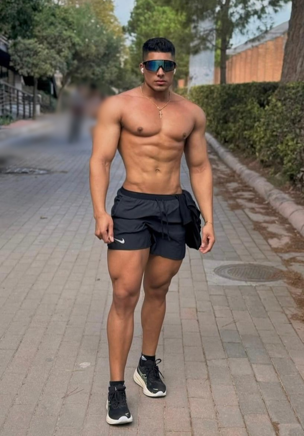 674504023|BRANDÓN|Chico