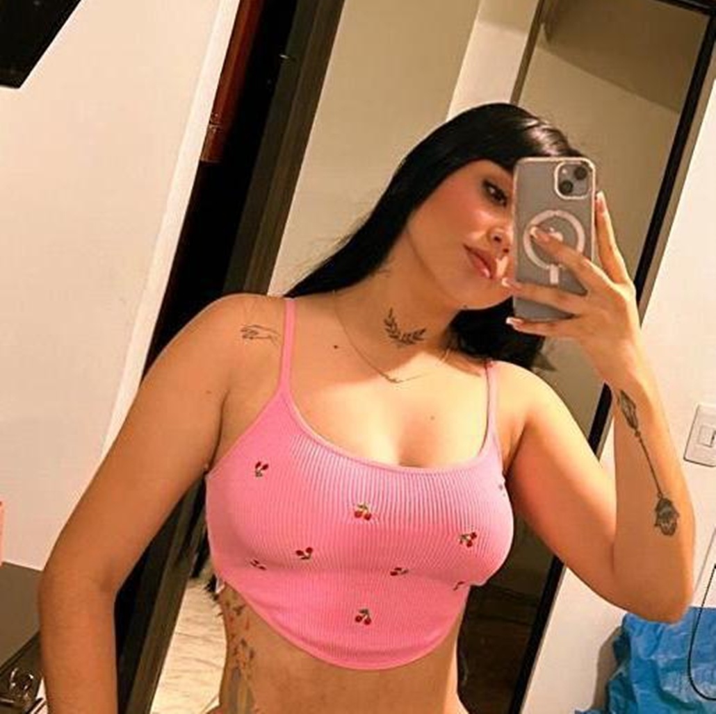 685411285|AMY|Chica