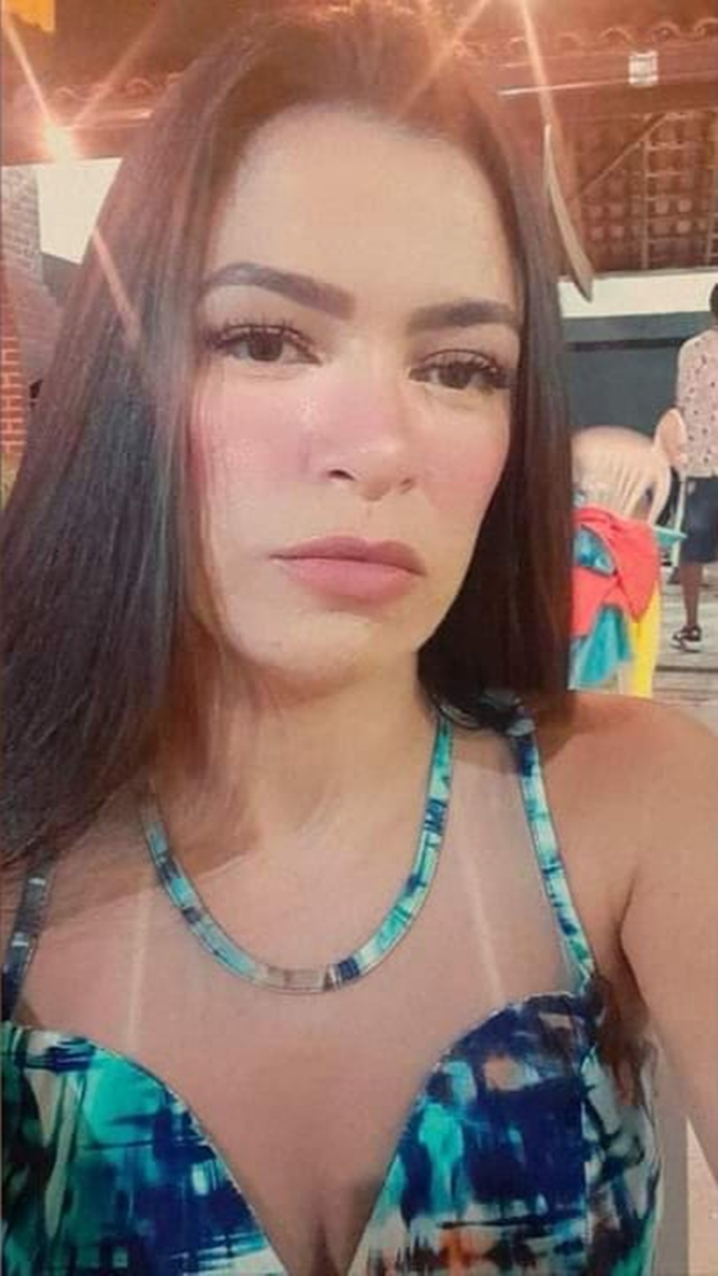 672425680|ANTONELA|Puta