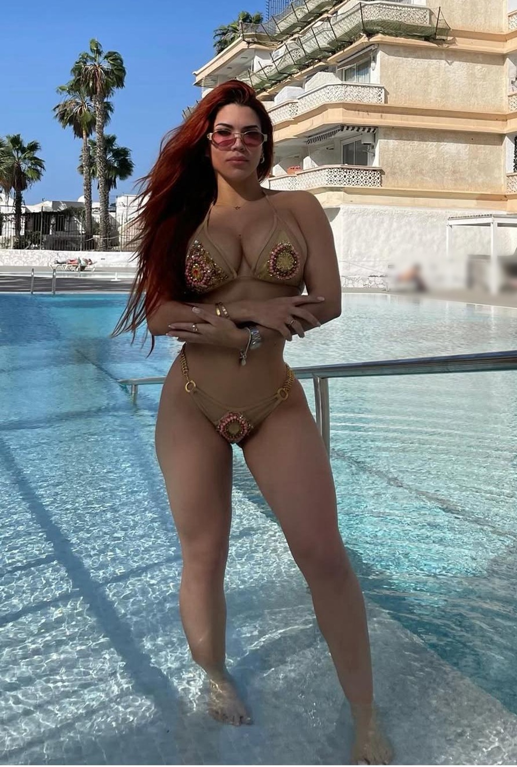 633577920|ARIEL|Chica