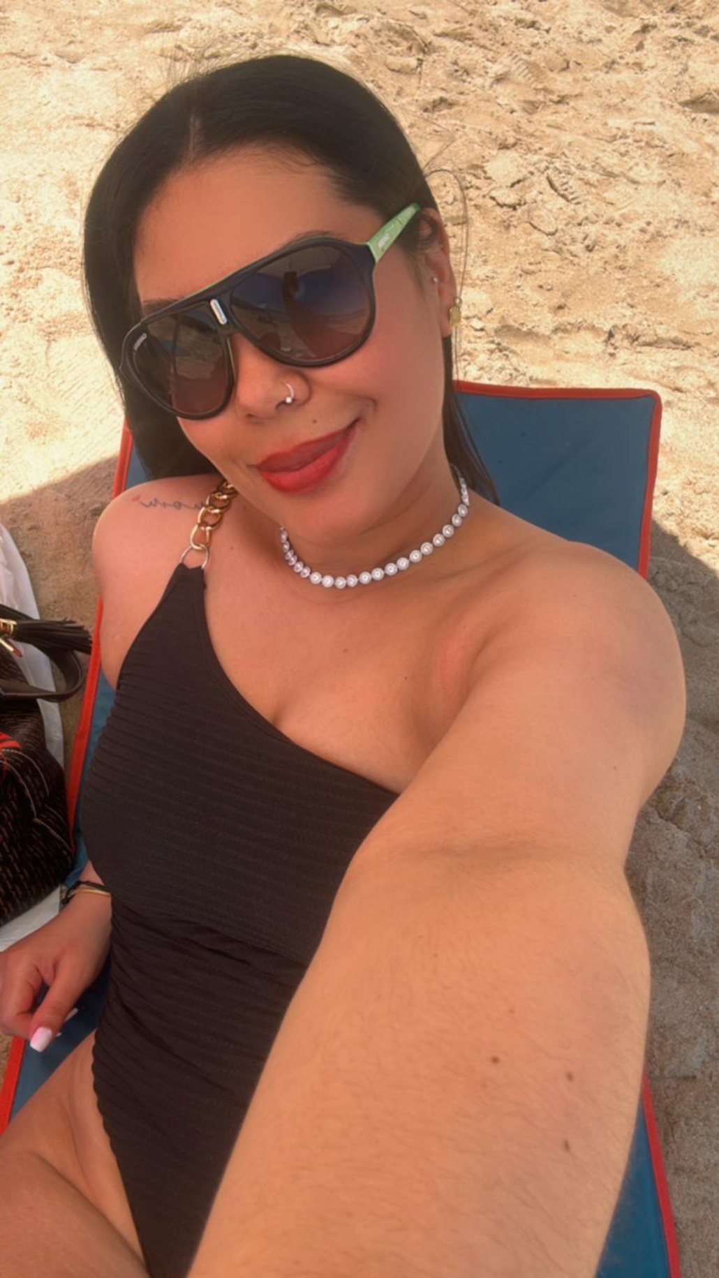 631968871|PAULINA|Chica