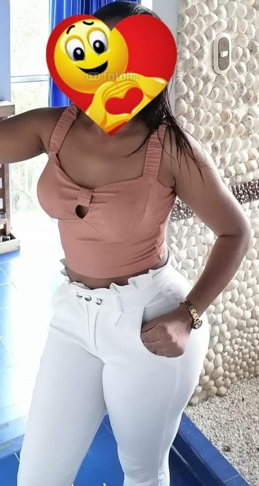 632093483|KAREN|Chica