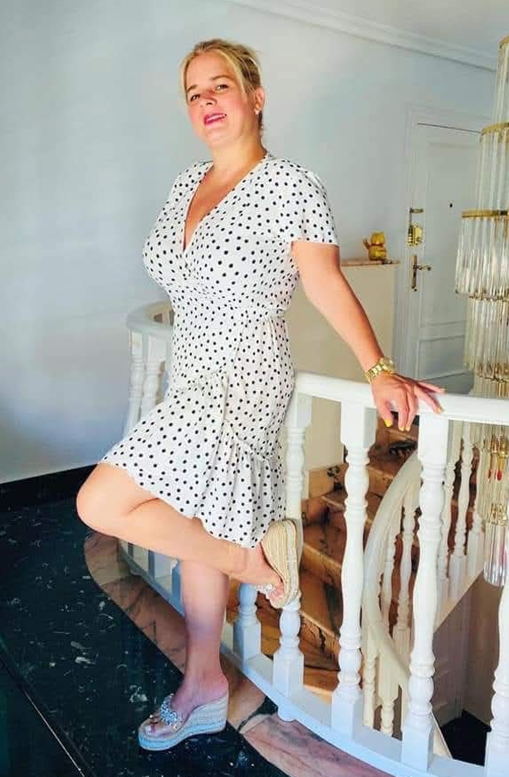 603373678 | NIEVES | Escort