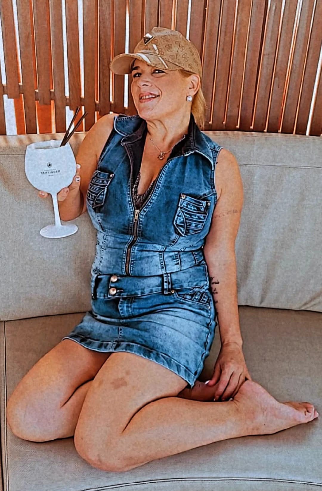 603373678 | NIEVES | Escort