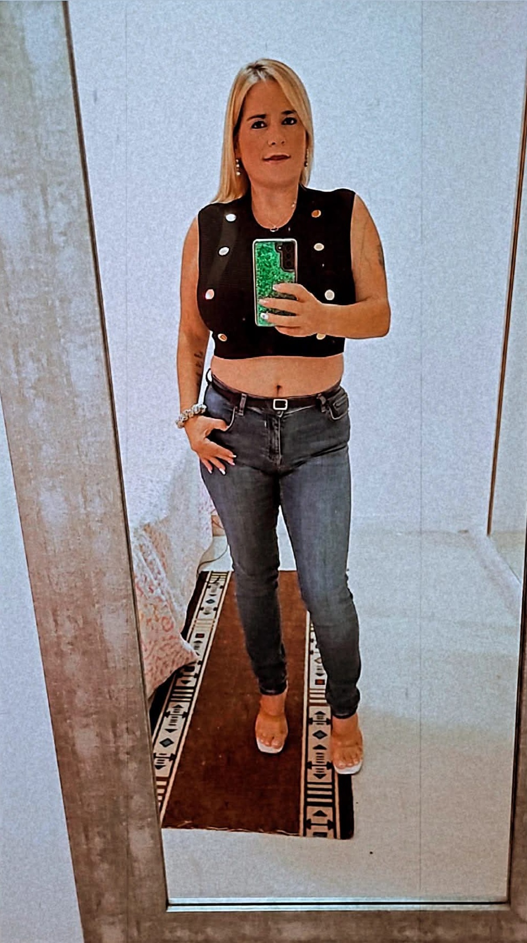 603373678 | NIEVES | Escort