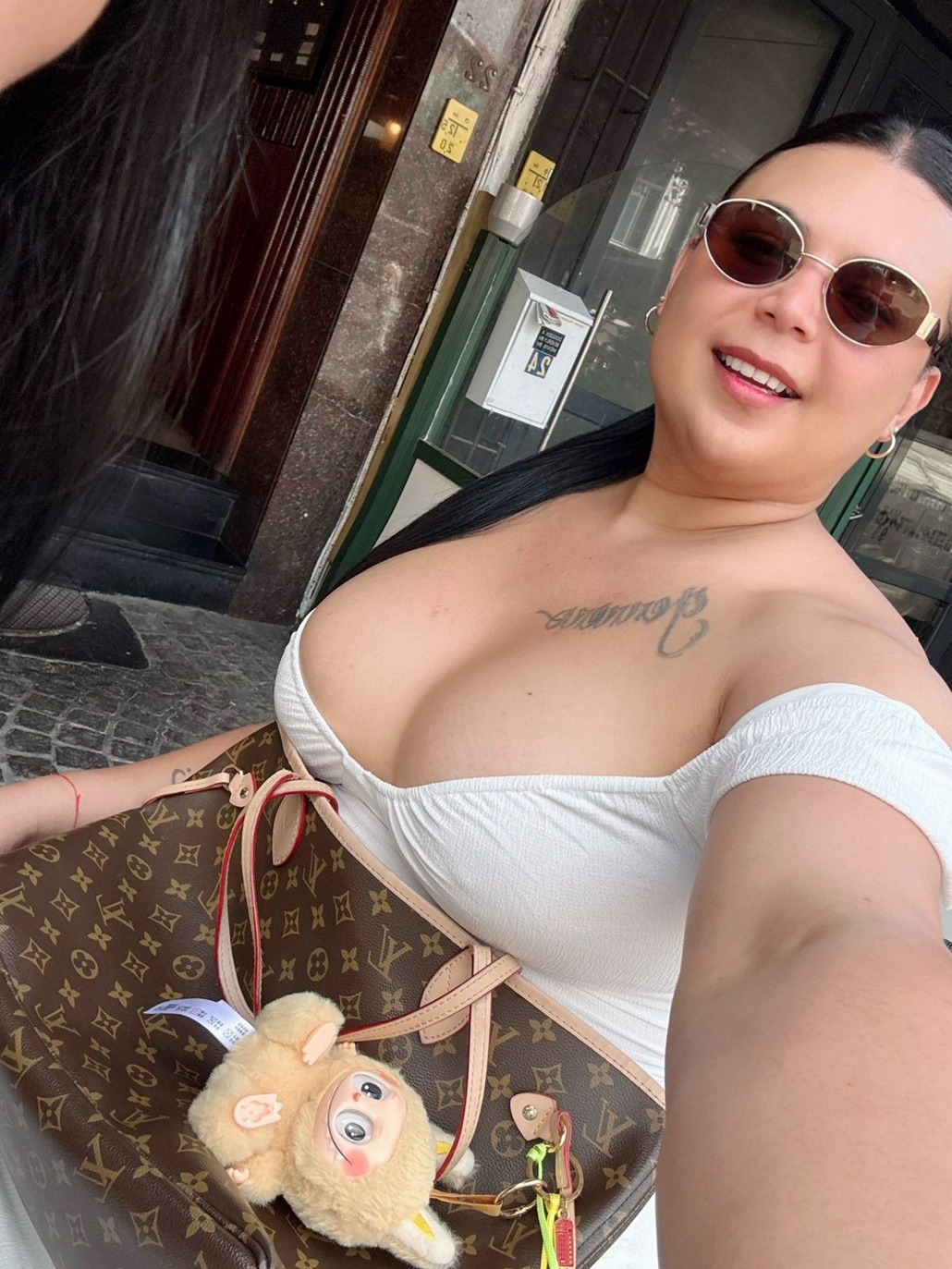 623548997|CAMILA|Transexual