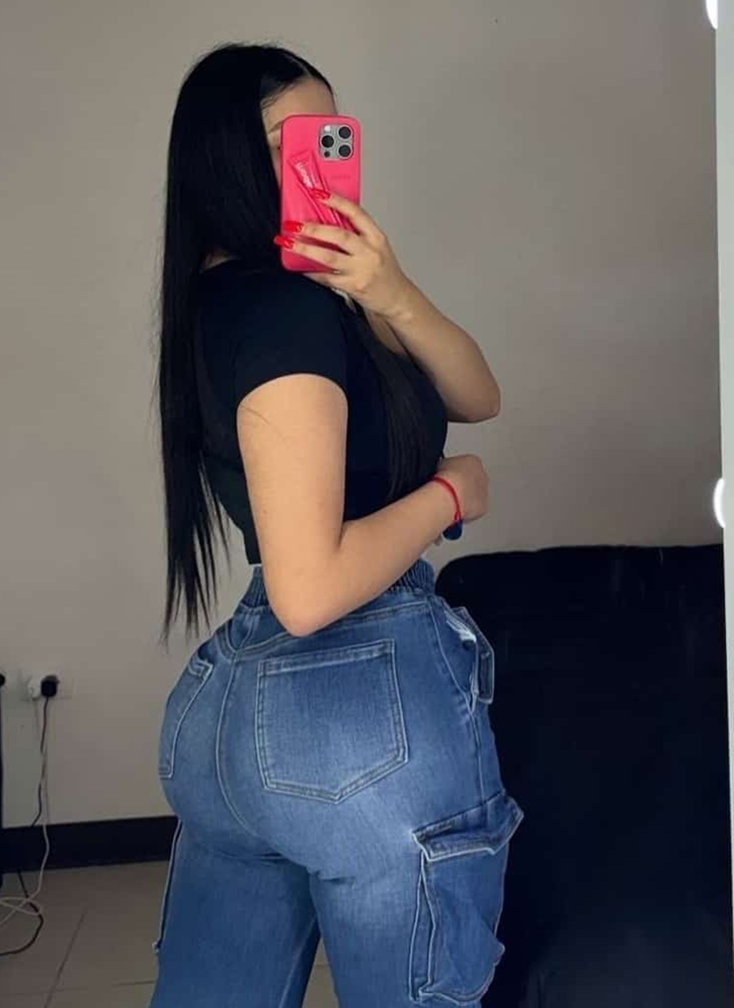 623548997|CAMILA|Transexual