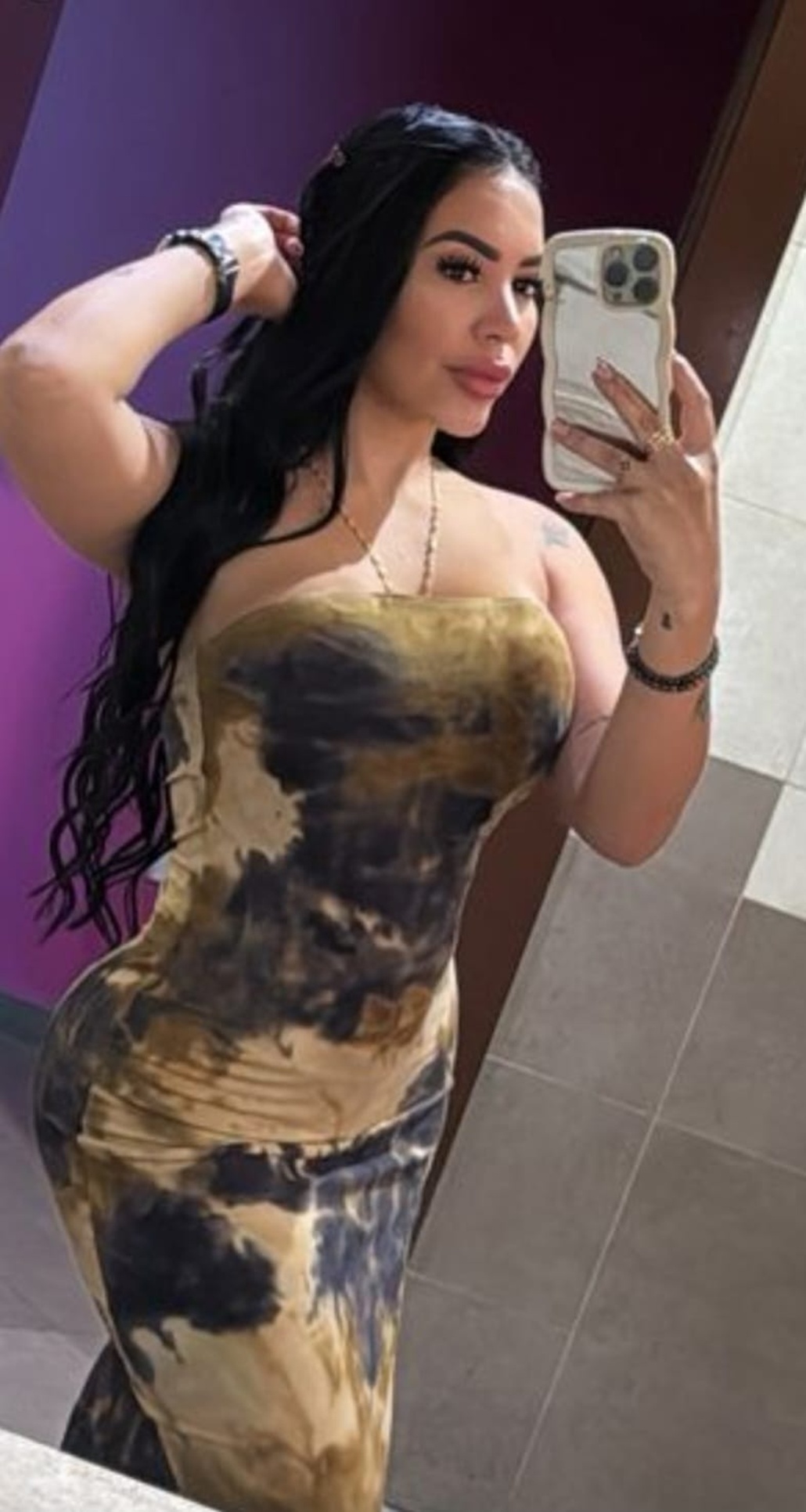 680615957|LUCIANA|Puta