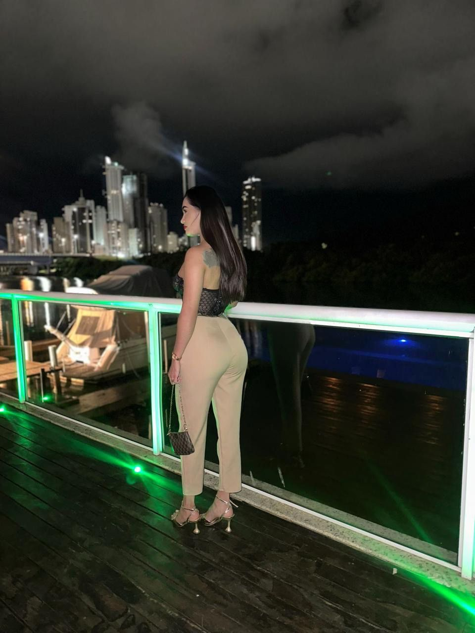 600245463|CAROLINA|Chica