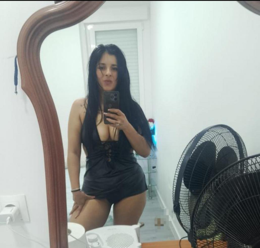 604190557|RUBY|Chica