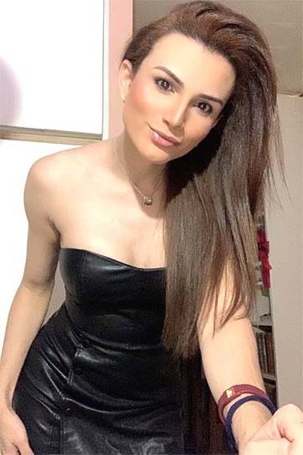 699395247|ROUSE|Transexual