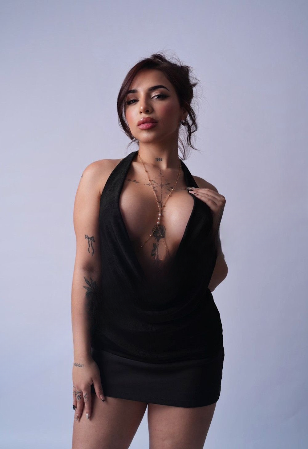 665364208|CHANELLE|Chica