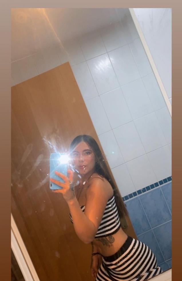 651701147|SALOMÉ|Chica