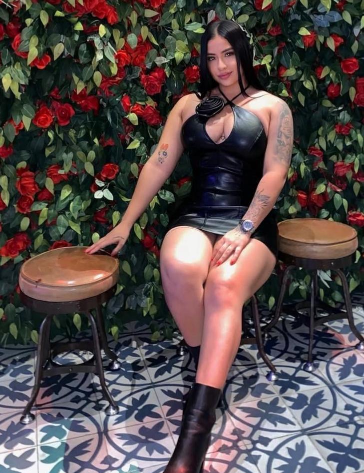 643886022|MÍA|Chica