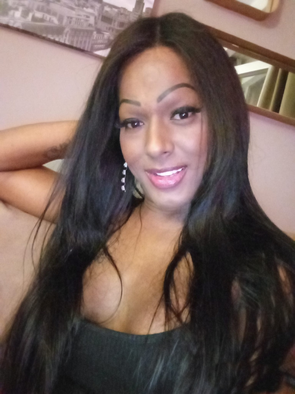672682566|DAYSE|Transexual