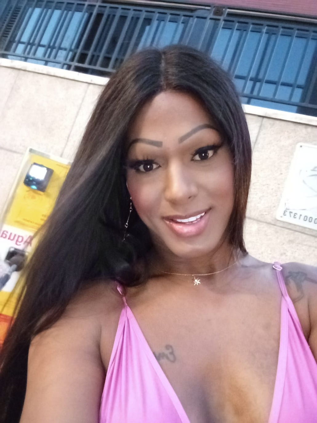 672682566|DAYSE|Transexual