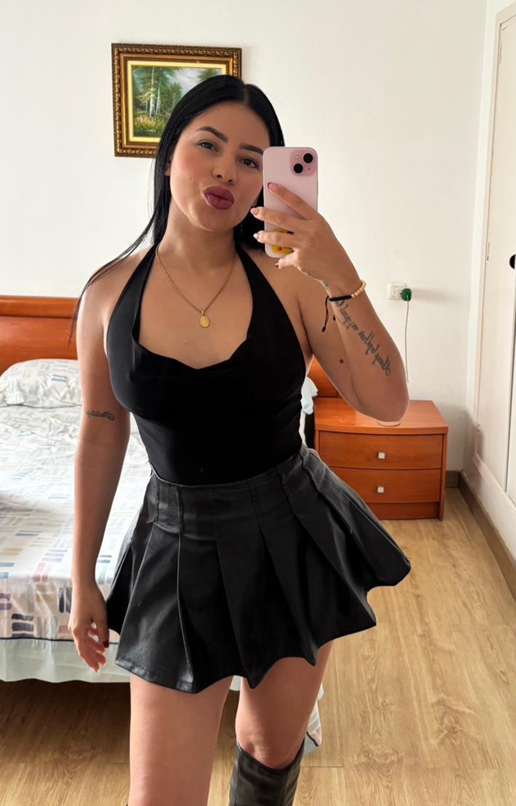 677285680|LUNA|Chica