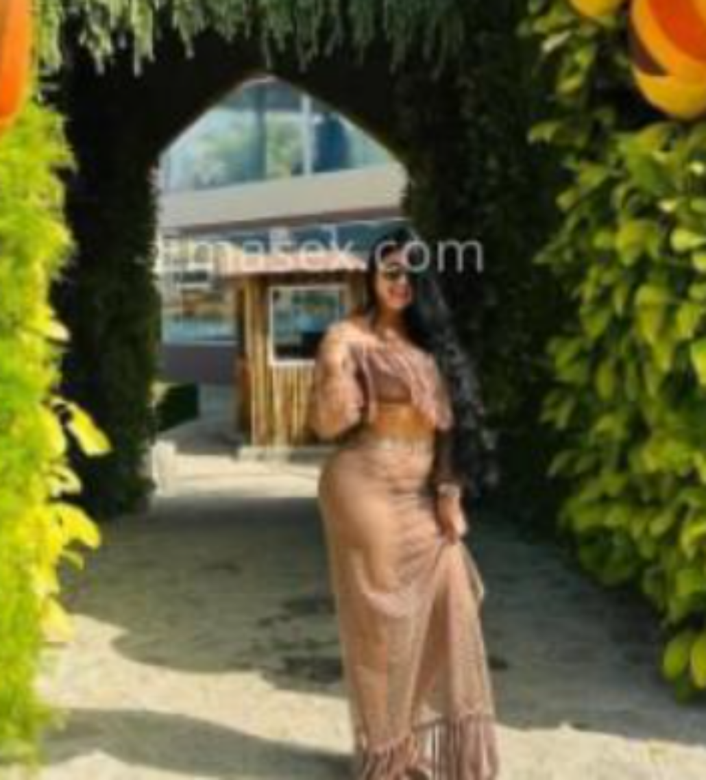 614740231|MIA|Chica