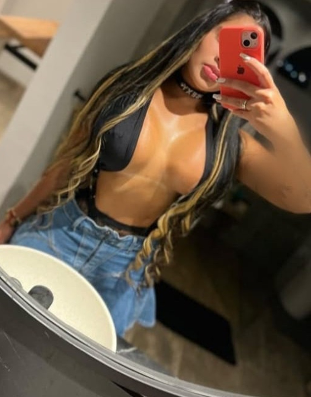 642484459|ANDREA|Chica