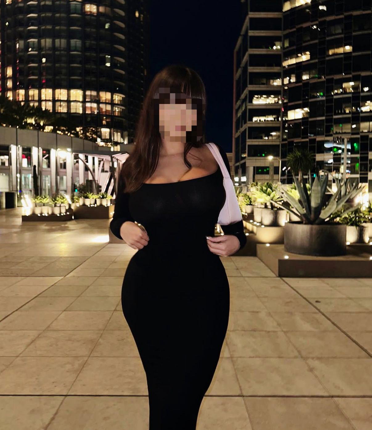 600806517|NATY|Chica