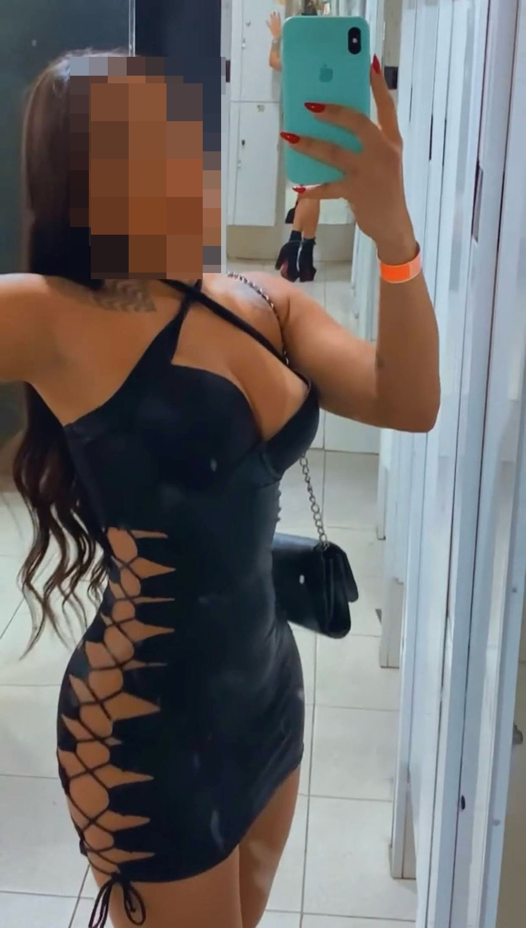 627658330|ANITTA|Chica