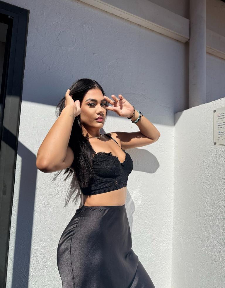 674611259|RAQUEL|Chica