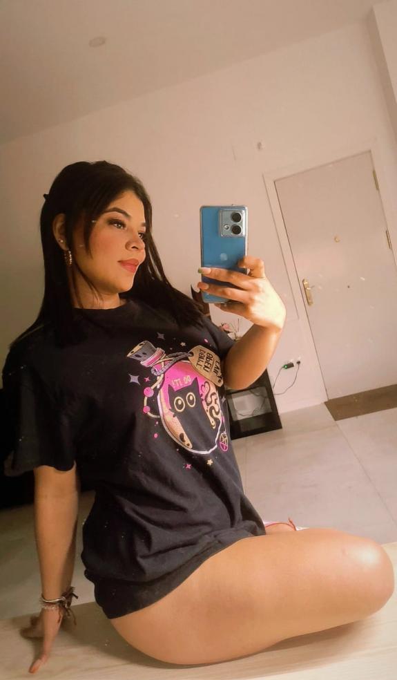 617785763|NAOMI|Chica