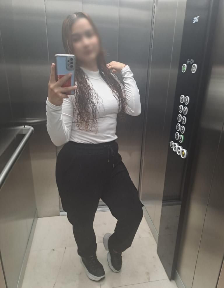 663858116|LUCIA|Chica