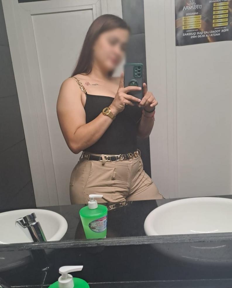 663858116|LUCIA|Chica