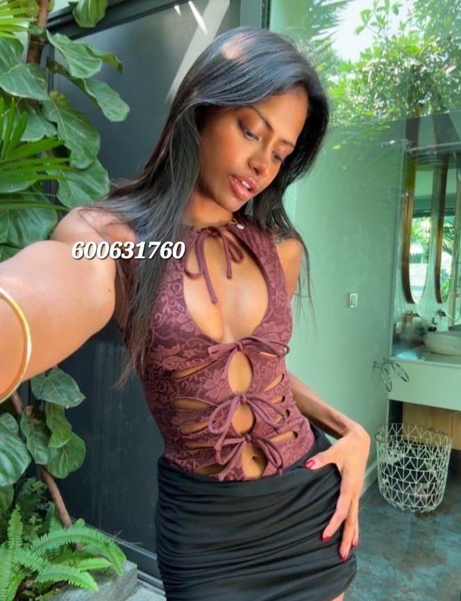 600631760|TANIA|Chica
