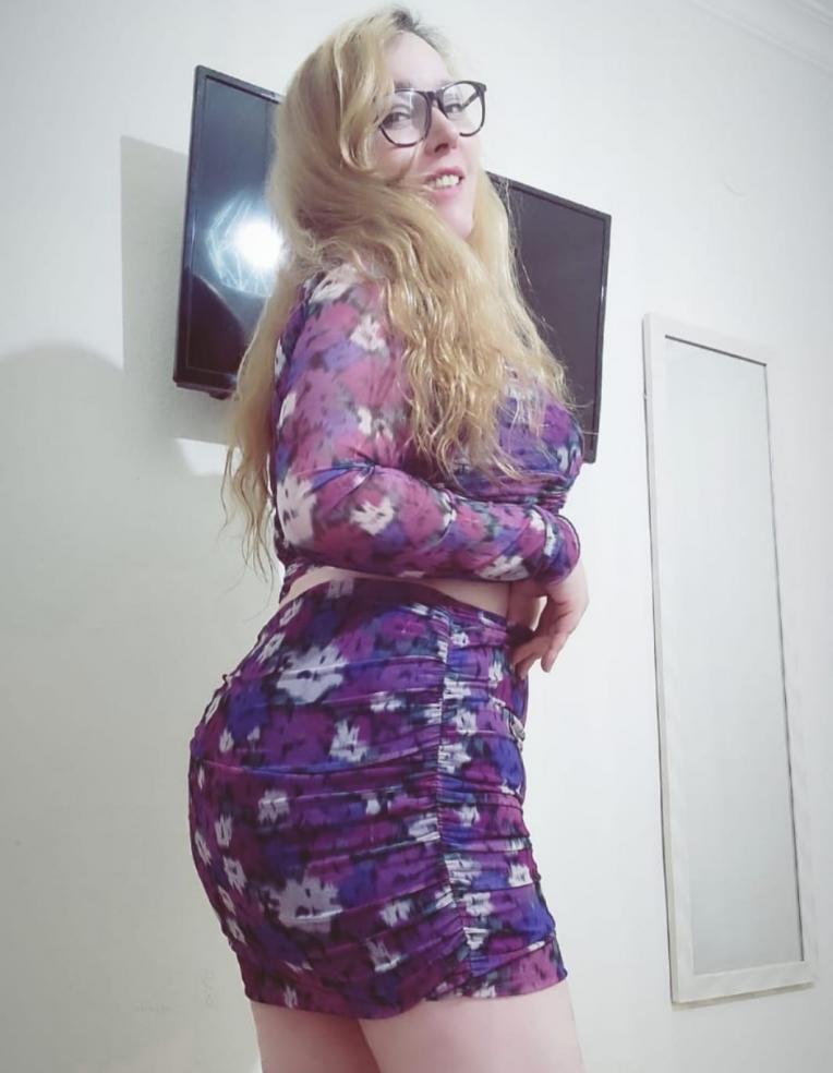 651855730|IRENE|Chica