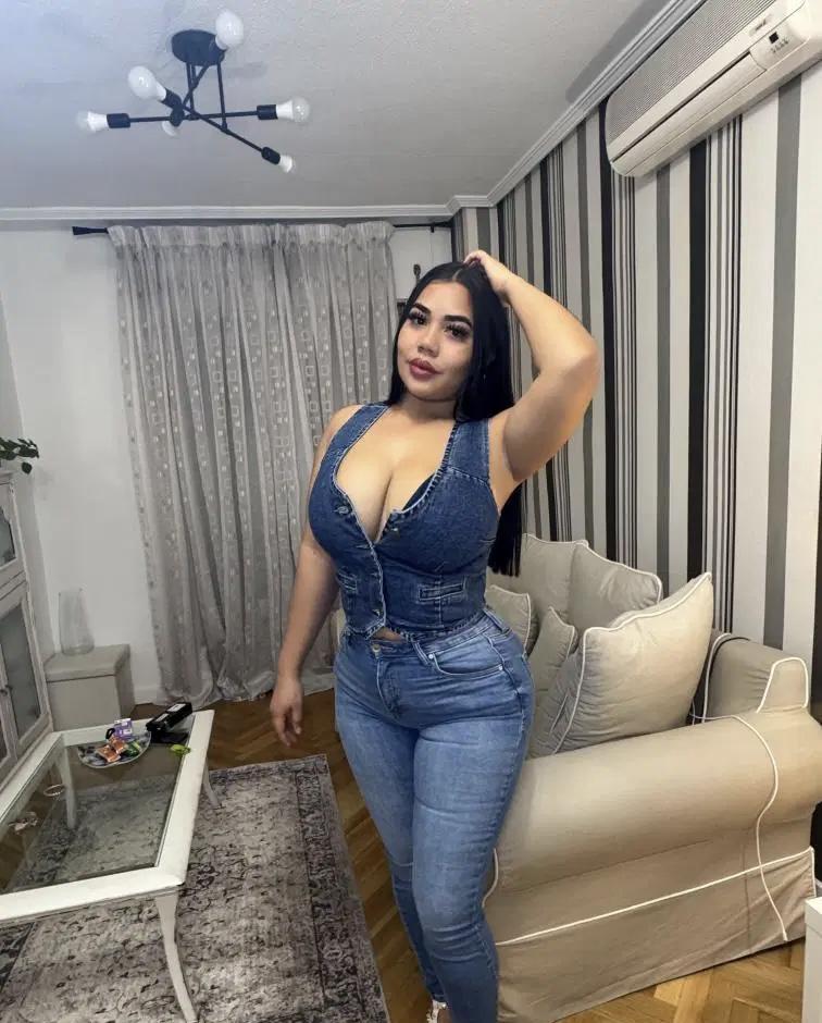 632910457|PAOLA|Chica