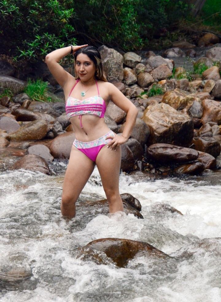613227259|CATALINA|Chica