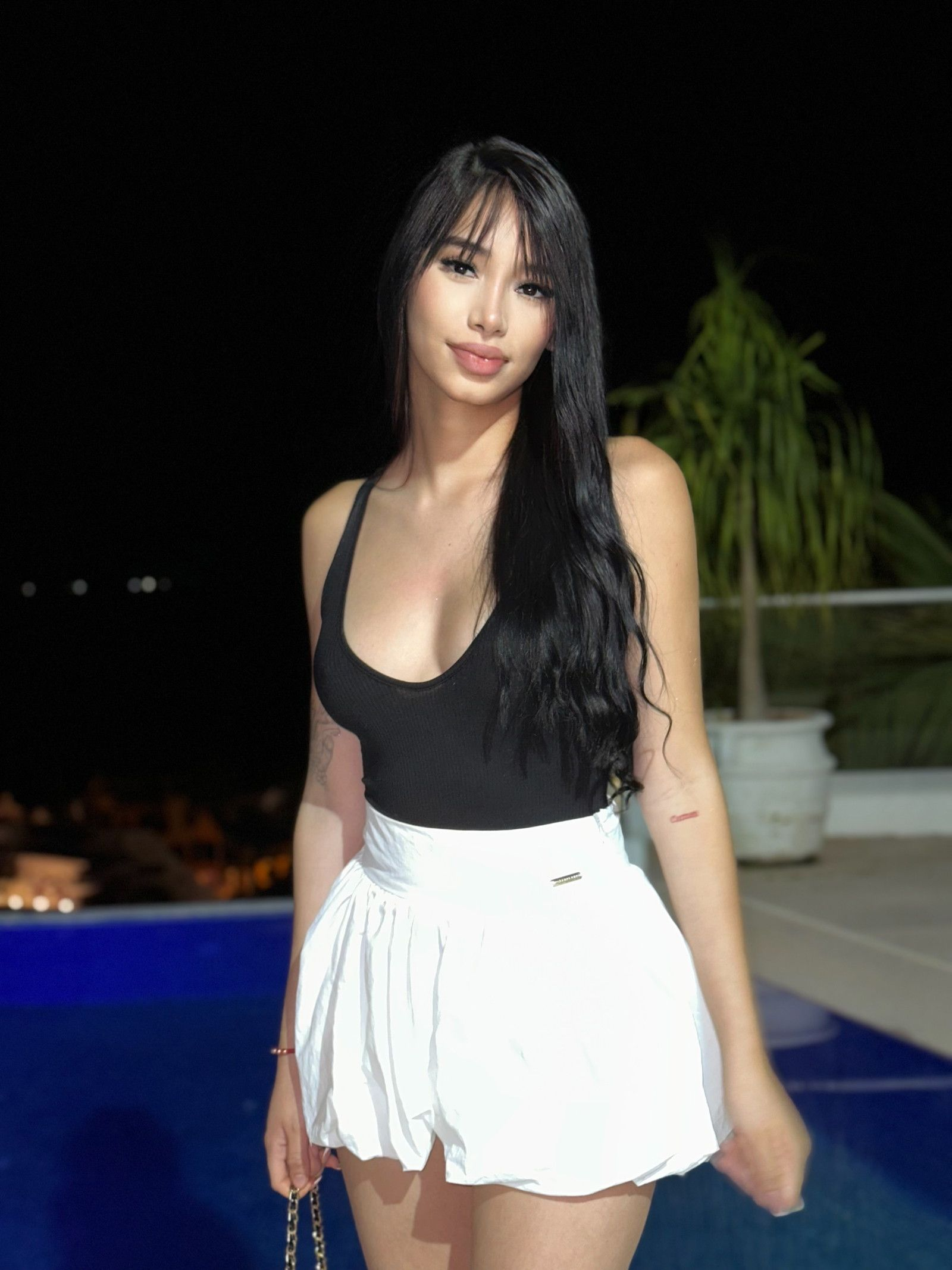 631210853|MARIANA|Chica