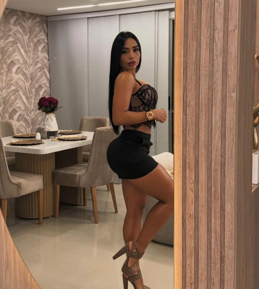 614547665|CAMILA|Chica