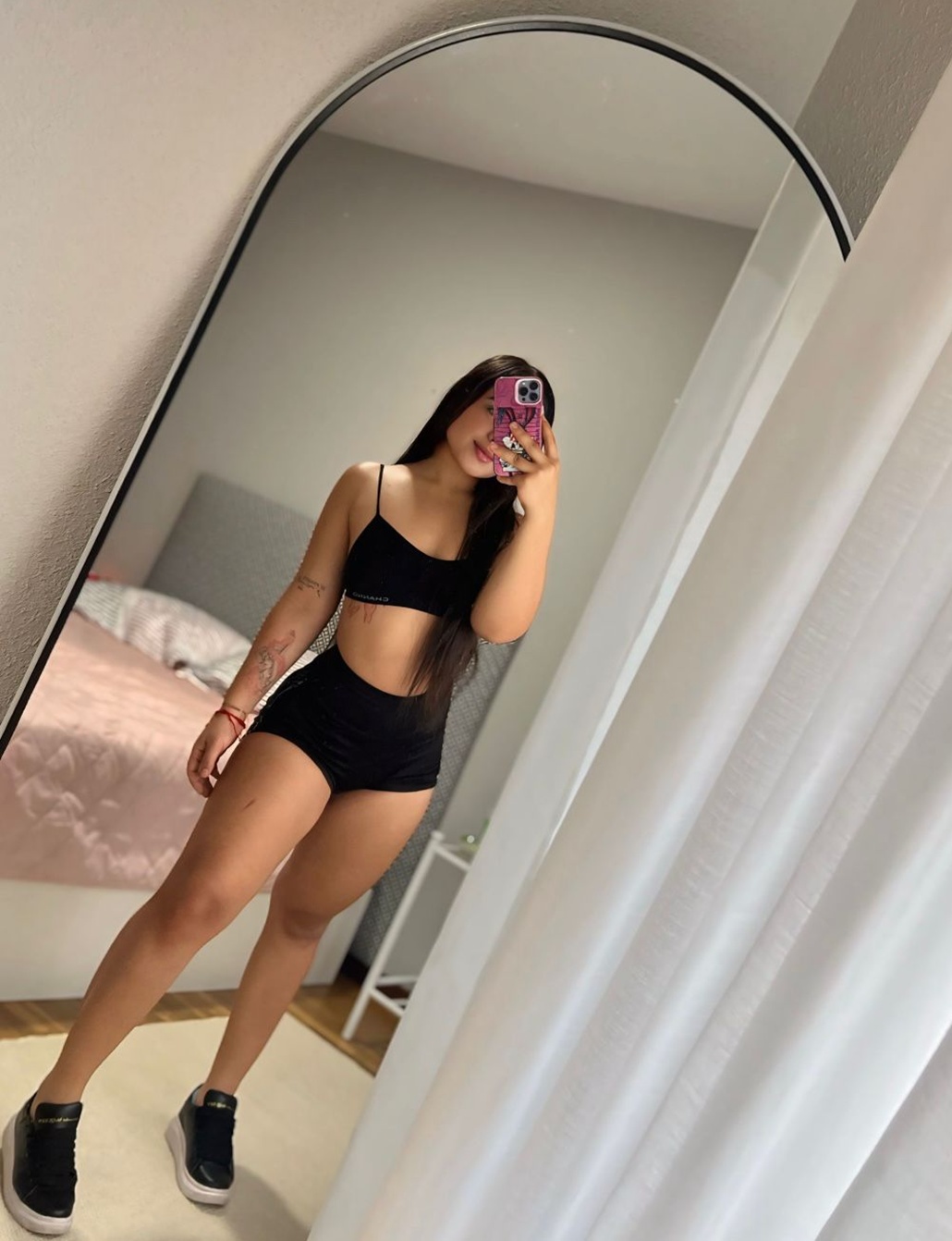 633897114|CAMILA|Chica