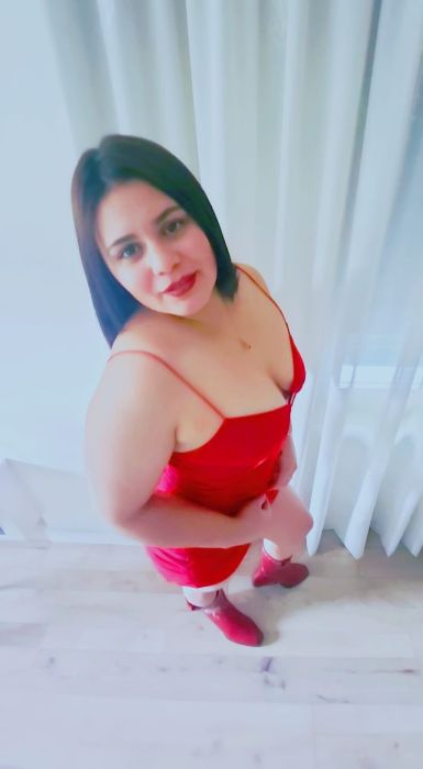 614689445|CAMILA|Chica