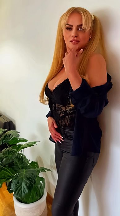 643946232|BIANCA|Chica