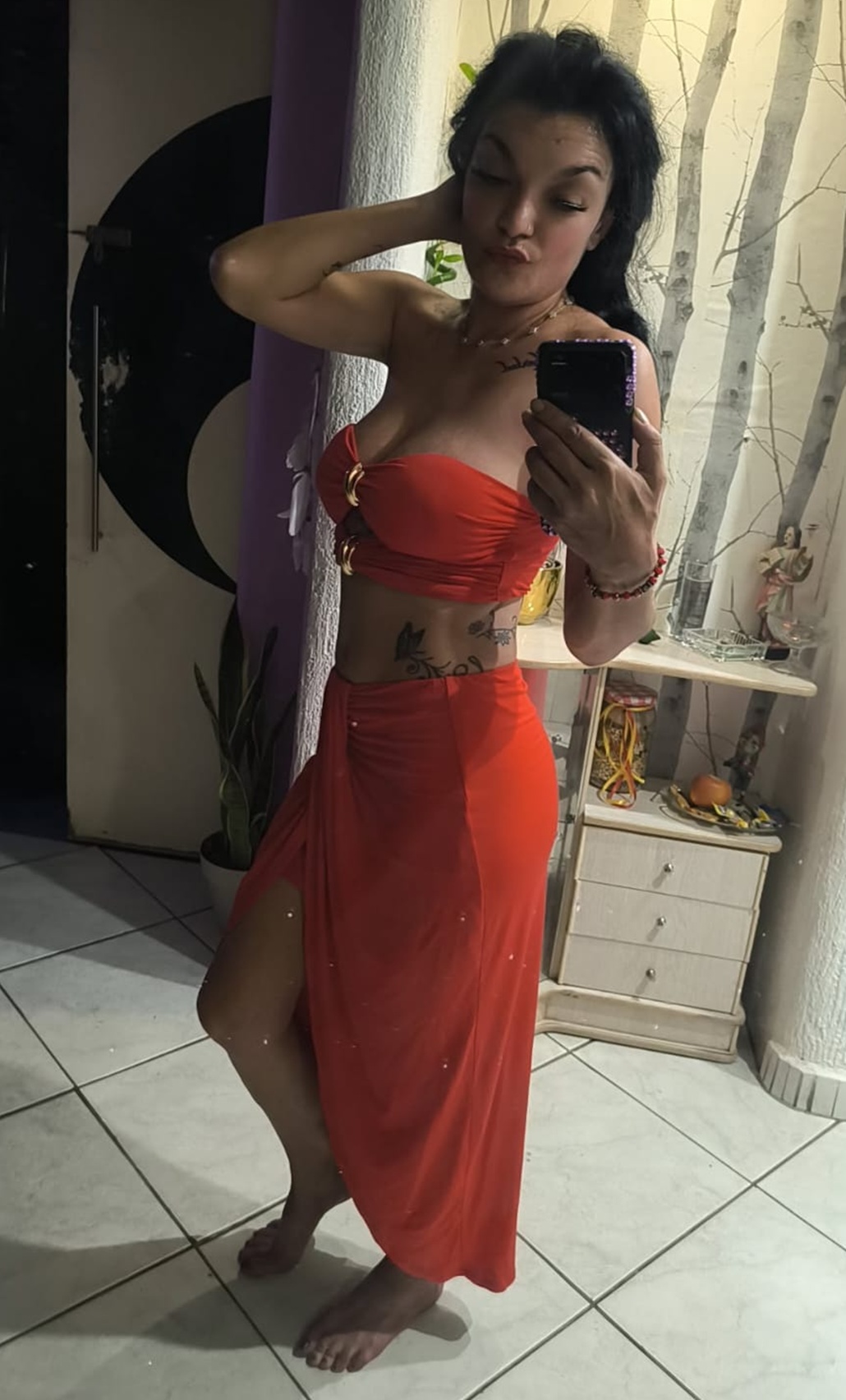 641709933|LORENA|Chica
