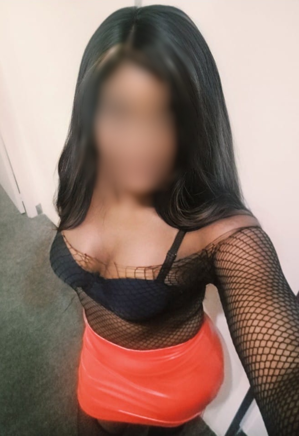 656828832|KASANDRA|Chica