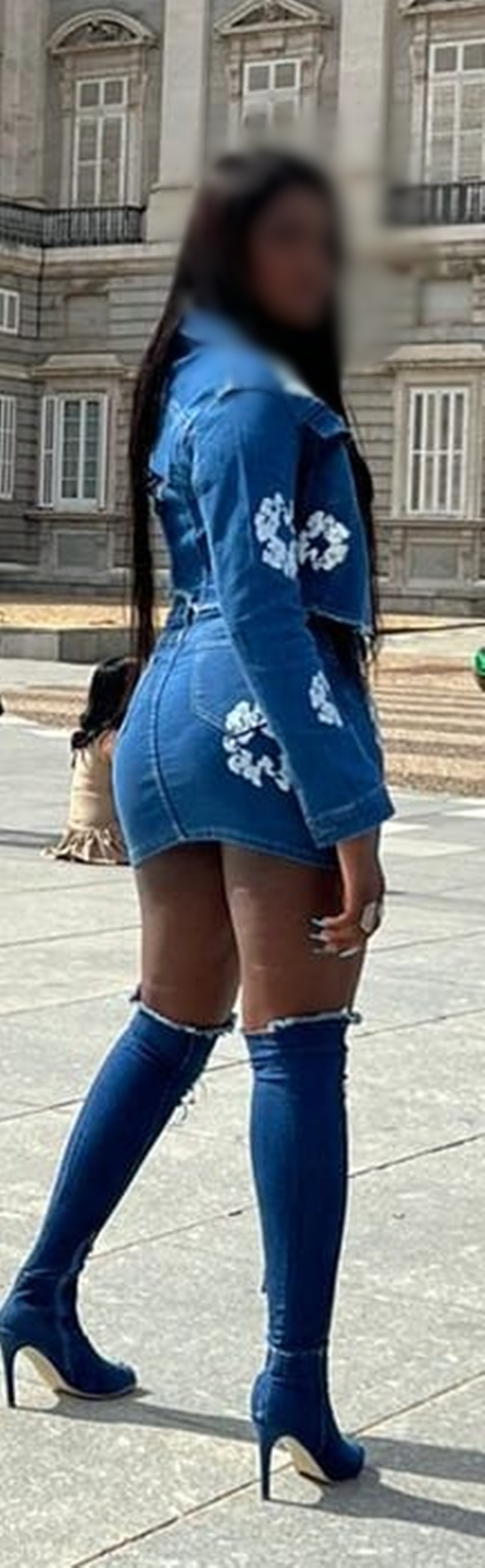 656828832|KASANDRA|Chica