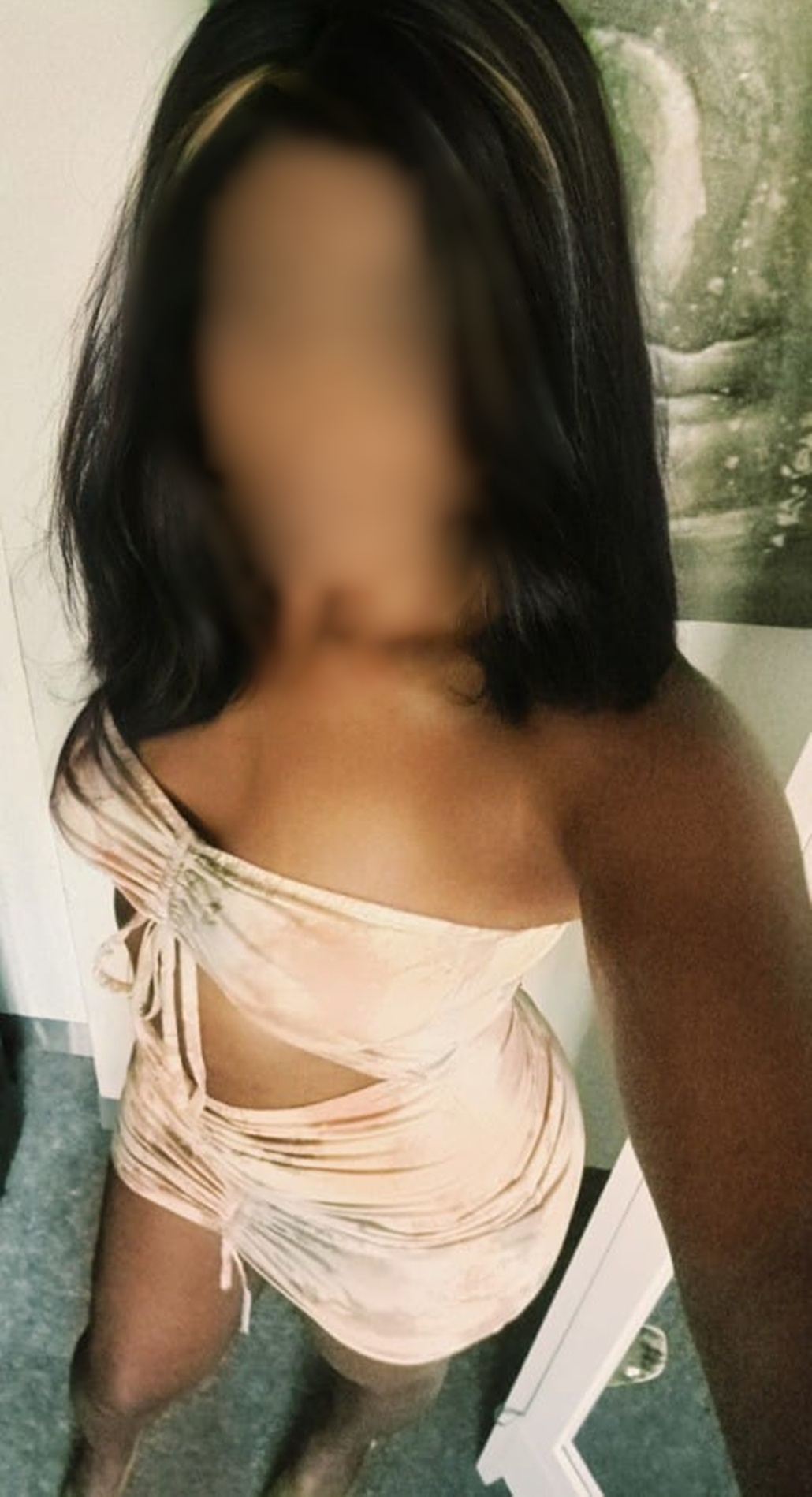 656828832|KASANDRA|Chica