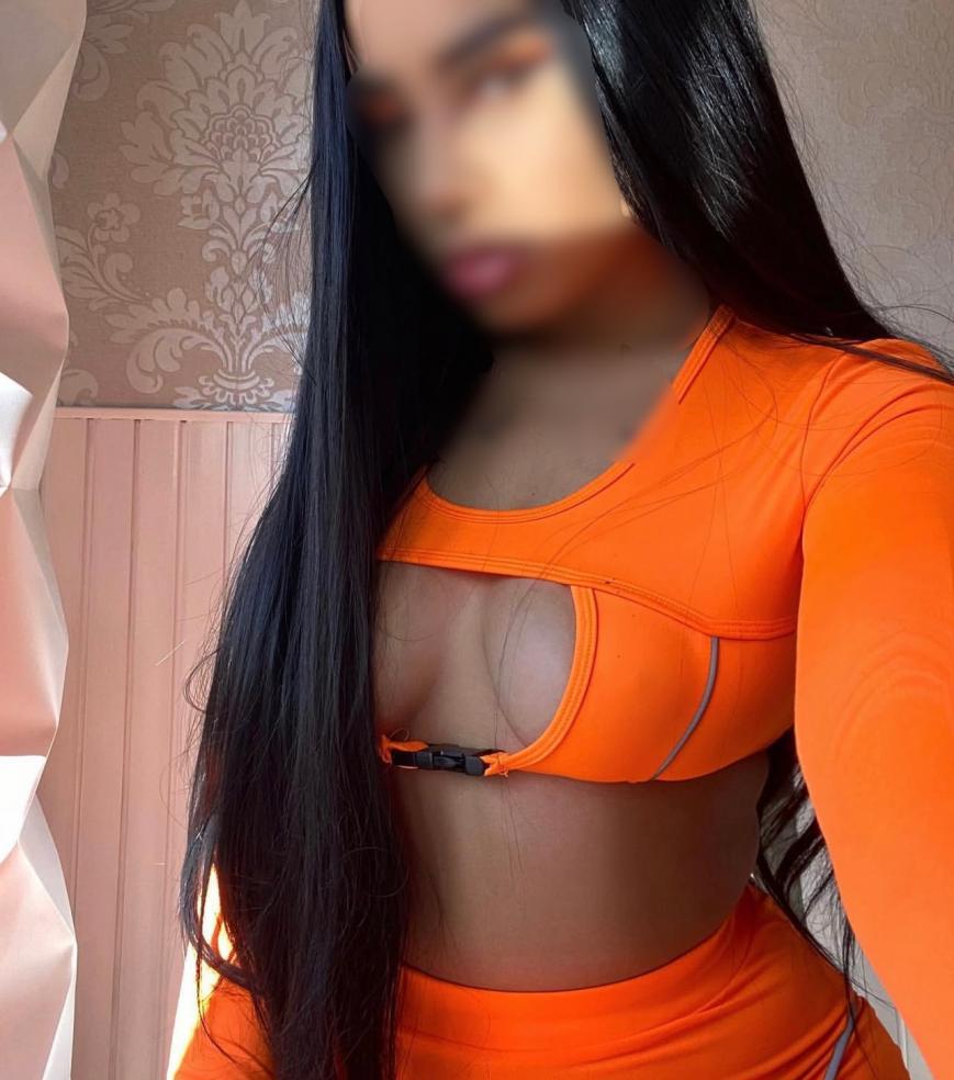 614613022|ZAIRA|Chica