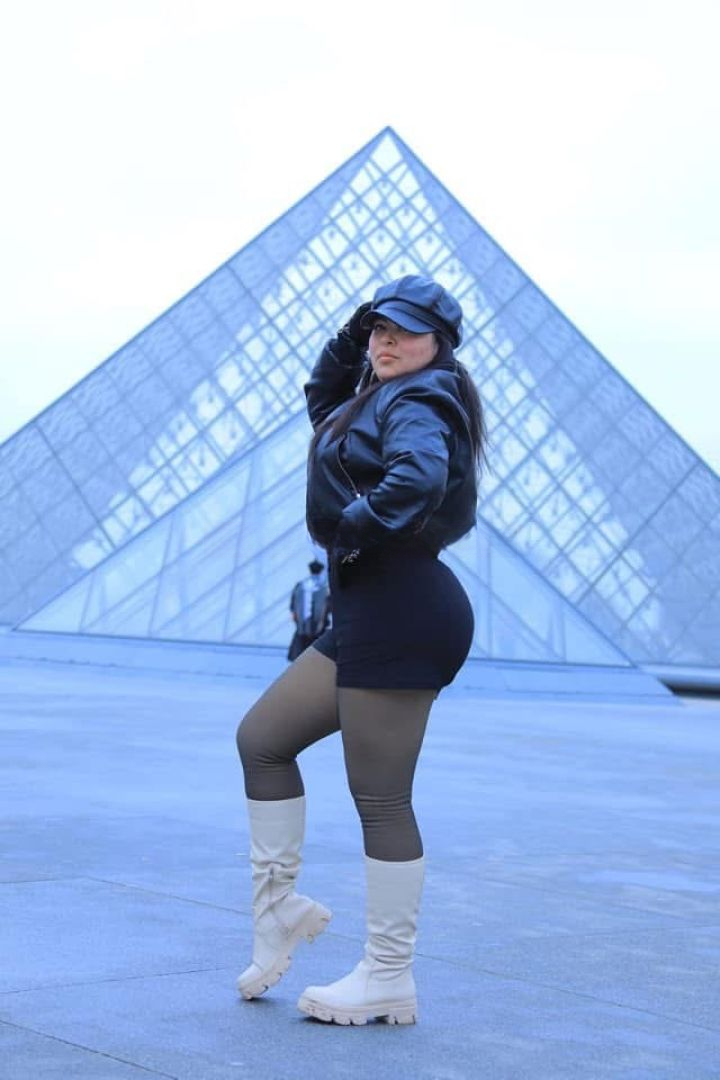 642086055|CAMILA|Chica
