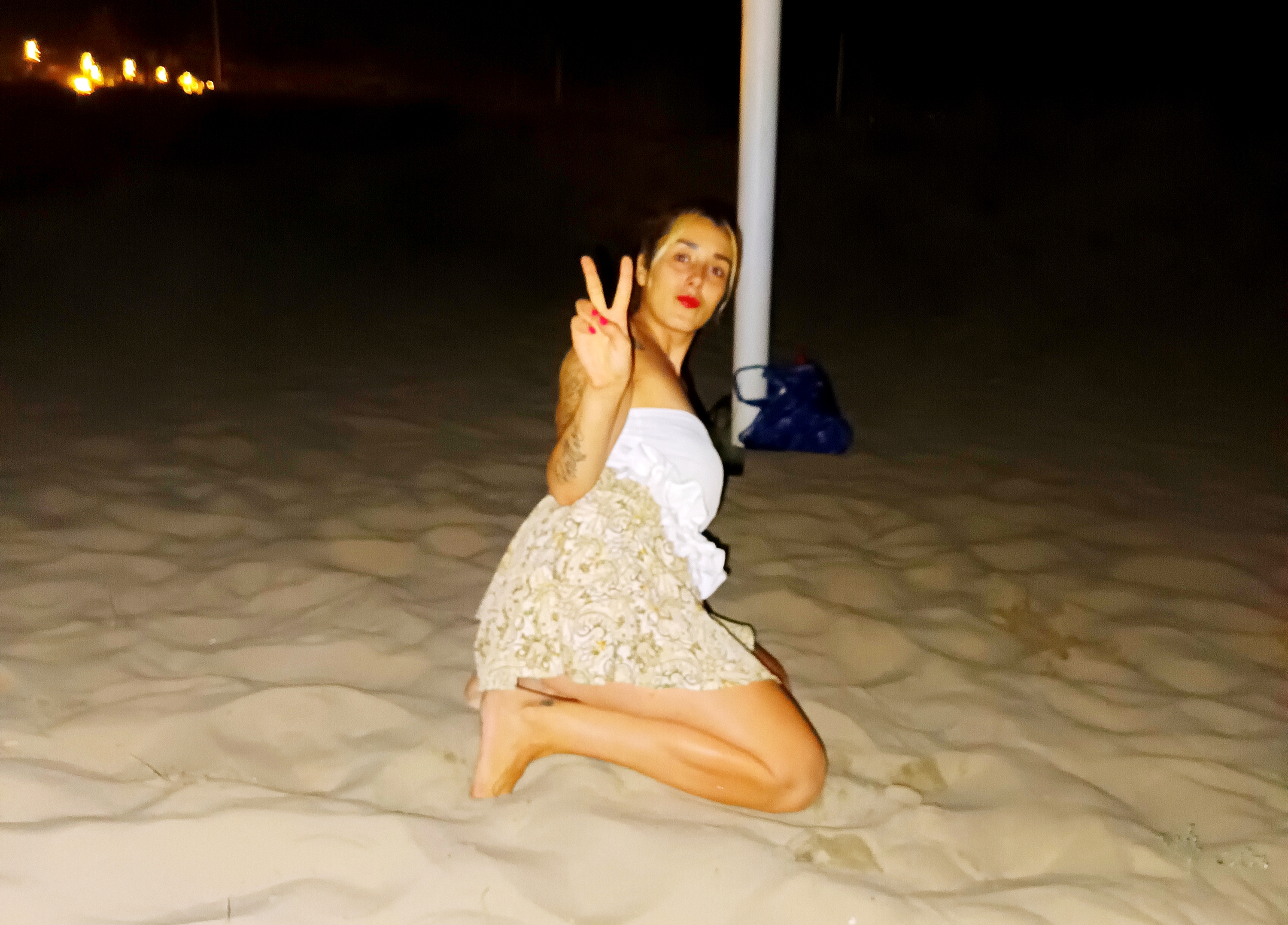 643767242|SARA|Chica