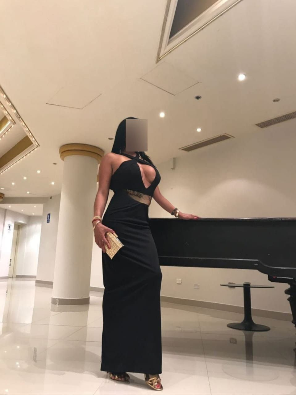 687658102|TATIANA|Chica