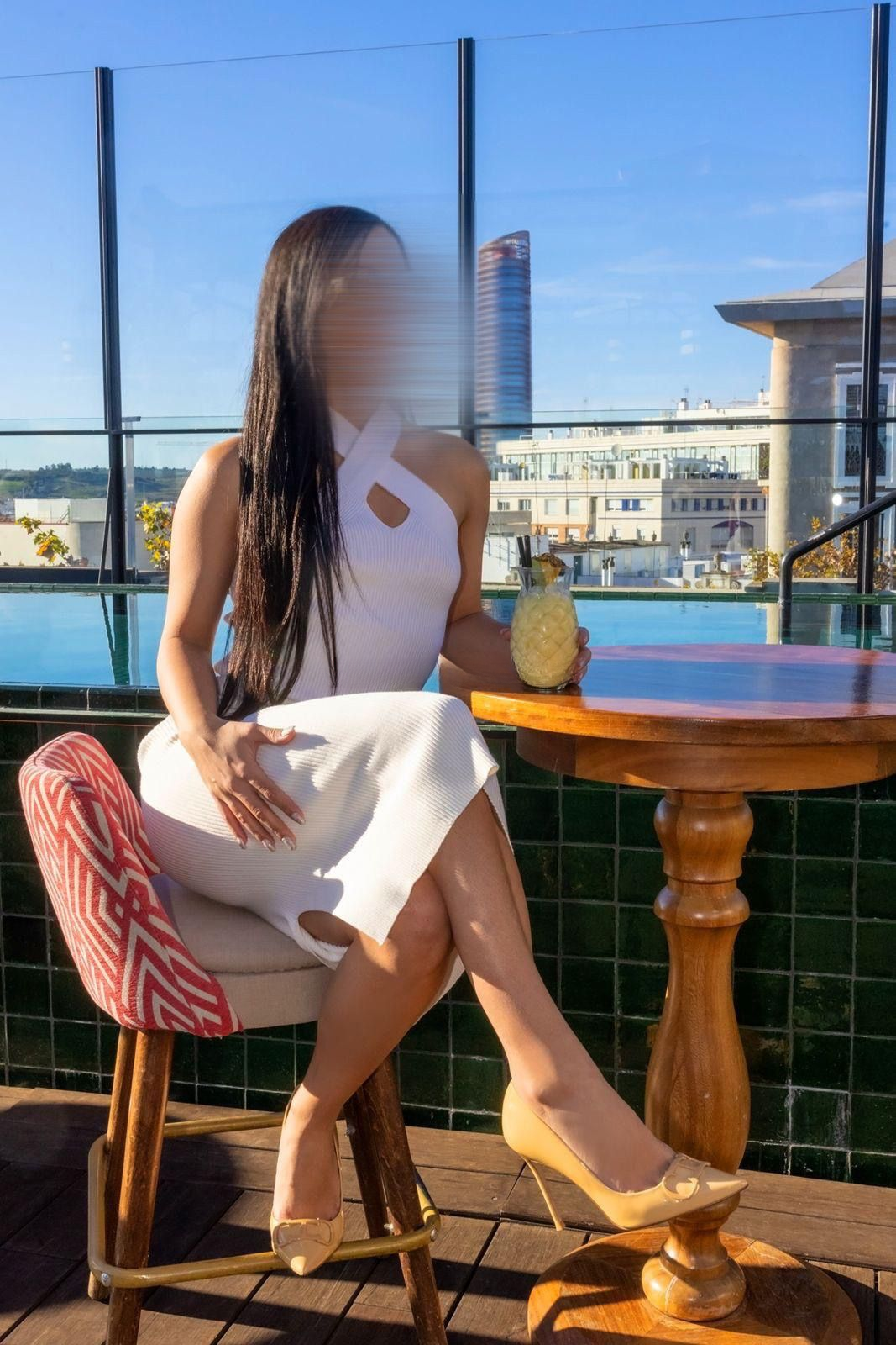 666241902|NATHALIA|Chica